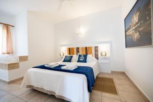 Posteľ alebo postele v izbe v ubytovaní Hostal Doris - Adults Only