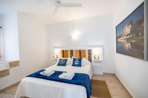 Posteľ alebo postele v izbe v ubytovaní Hostal Doris - Adults Only