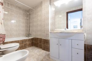 Kúpeľňa v ubytovaní Rentalmar Aventura