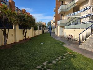 Budova, kde se apartmán nachází + 37 fotografií