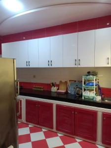 Kuchyň nebo kuchyňský kout v ubytování appartement équipé 2e étage
