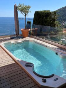 Πισίνα στο ή κοντά στο Villa Eze Vue Mer