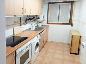 Kuchyň nebo kuchyňský kout v ubytování Apartamentos Valle de Tena - Biescas 3000