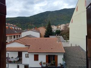 Nespecifikovaný výhled na hory nebo výhled na hory při pohledu z apartmánu