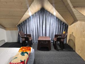 Posezení v ubytování Zikra HomeStay