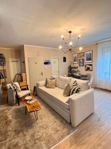 Χώρος καθιστικού στο Zentrale Wohnung direkt am Hauptbahnhof - Bismarck +44 φωτογραφίες