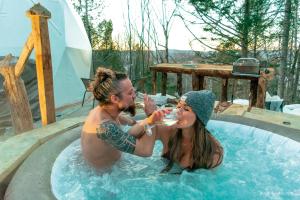 Huéspedes de La générale Sherman, Expérience hébergement le luxe sauvage avec vue et jacuzzi