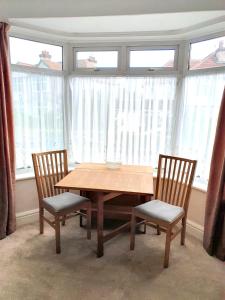 Fotografie z fotogalerie ubytování Great place in Liverpool, private bathroom & lounge v destinaci Liverpool + 4 fotografie