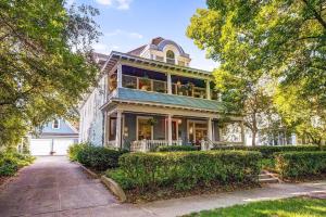 Gallery image of The Fitzgerald in Saint Paul