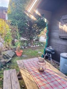 Cosy Petite Chalet T3, Jardin, Terrasse, Parking. Chamonix Mont-blanc. 야외 정원 사진 14개 이상