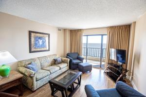 Et opholdsområde på Atalaya Towers