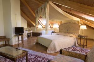 Postel nebo postele na pokoji v ubytování Grande Bretagne - Nafplio + 37 fotografií