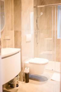 Ένα μπάνιο στο Kaptol 1