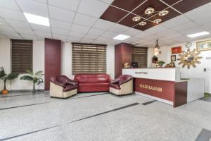 Posezení v ubytování The Hotel Madhavam