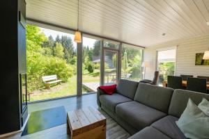 Posezení v ubytování 2 bis 4 Personen mit Infrarotsauna F1H0 + 12 fotografií