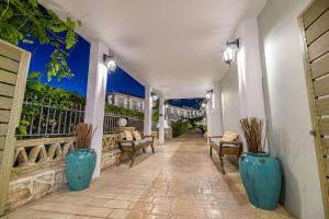 Patio nebo venkovní prostory v ubytování Sofia's Hotel