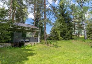 Vrt u objektu Vila POGLED Wellness i spa