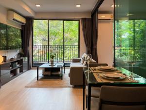 Istumisnurk majutusasutuses Contemporary Downtown - Ultra Fast WiFi - BTS Asoke