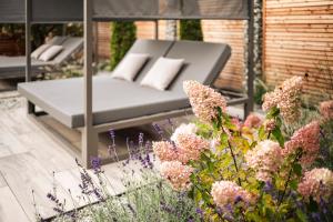 A garden outside Hotel Oberbrunn