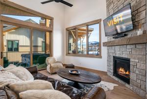 Posezení v ubytování Elk Creek Condos At Grand Park G301