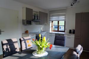 Kuchyň nebo kuchyňský kout v ubytování Ferienwohnung Rauchenberger