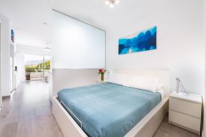 A bed or beds in a room at Angel's house at Club Atlantis