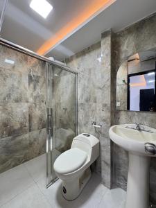 Koupelna v ubytování Hotel Monaco