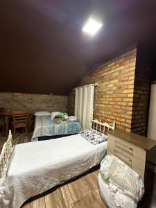 Postel nebo postele na pokoji v ubytování Apartment 2 blocks from the sea with parking and Wi-Fi