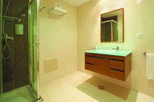 Koupelna v ubytování Real Marina Residence