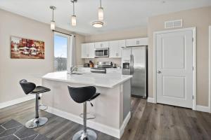 Cucina o angolo cottura di Unit 45 Well designed 1BR Apartment Long term stays
