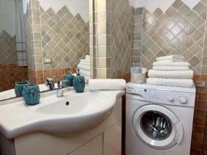 Gallery image of Villa Nibbaru in Cannigione