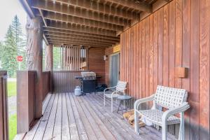 Μπαλκόνι ή βεράντα στο Big Mountain Getaway with Trail-Slope Access