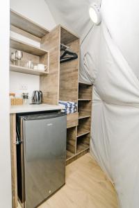Kuchyň nebo kuchyňský kout v ubytování Glamping Tortuga Verde