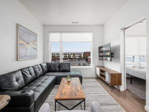 Gallery image of NEW MODERN 1BR APT IN BEAUTIFUL PART OF COLUMBUS in Columbus