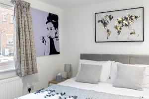 Gallery image of Bespoke Studio 23 Min - C London Private Bathrroom Shared Kitchen 3 in Edgware