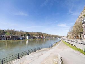 BeulkにあるNice chalet with deck, in the Antwerp Kempenのギャラリーの写真