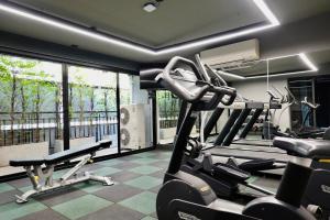 ฟิตเนสเซ็นเตอร์และ/หรือเครื่องออกกำลังกายที่ PASSA Hotel Bangkok