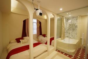 Ένα μπάνιο στο Shantou Qijian Homestay