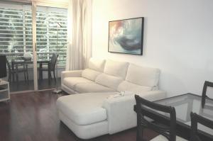 En sittgrupp på Apartamento Suites Pedralbes Barcelona