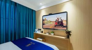 Super 8 Hotel Beijing South Railway Station Majiabao Metro Station客房内的一张或多张床位