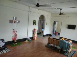 TV a/nebo společenská místnost v ubytování J10 Homestay