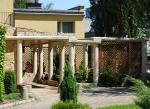 Zahrada ubytování Hotel Trzy Światy Spa & Wellness Rajska WySpa