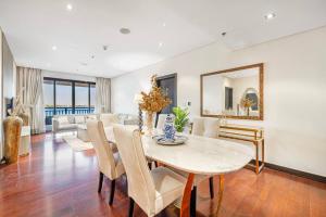 Imagem da galeria de Anantara Palm Luxury 2BR Suite with Iconic Burj View no Dubai