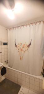 Koupelna v ubytování Lia Room + 1 fotografie