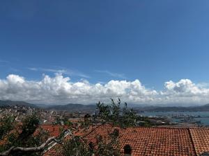 Naturlandskabet i nærheden af feriehuset + 2 billeder