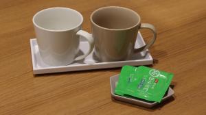 Příslušenství pro přípravu čaje a kávy v ubytování Hotel Glad One Kyoto Shichijo by M's