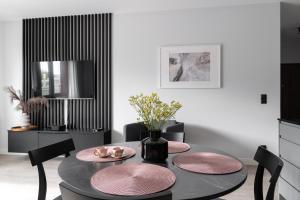 Posedenie v ubytovaní Scala 60C City Center Apartments with Parking by Lion Apartments