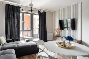 Posedenie v ubytovaní Scala 60C City Center Apartments with Parking by Lion Apartments