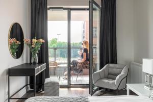 Posedenie v ubytovaní Scala 60C City Center Apartments with Parking by Lion Apartments