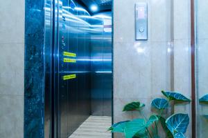 西里古里HOTEL NILADRII GALAXY的相册照片